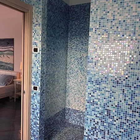 Un'oasi Di Relax Con Giardino Sul Mare! *